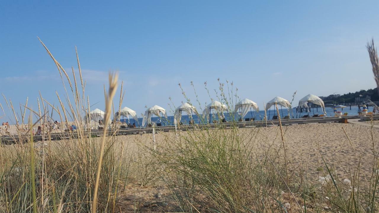 Riviera Sea Villageapartments Golden Sands Exterior foto